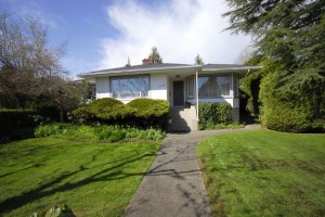 01-Front_625_418_90-300x200